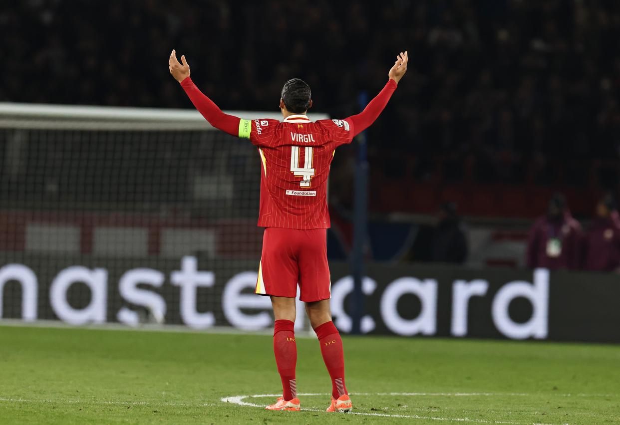 巴黎圣日耳曼险胜波尔图，范戴克扑点救主欧冠